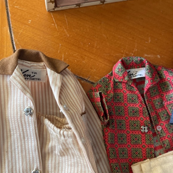 Ken doll from the 60’s outfits see pictures look who I found Barbie and Midge - Picture 7 of 15